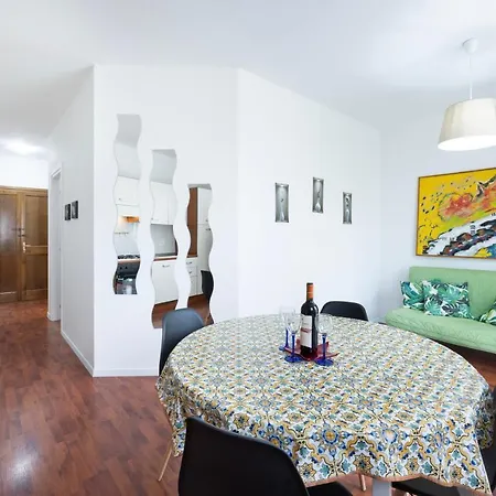 We - Loft Altavilla Apartment *