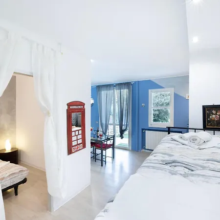 We - Loft Altavilla Apartment Riccione
